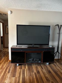 60 Inch Samsung 3D Smart HDTV / Plasma - 1080p
