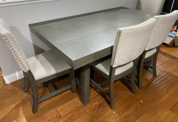 Grand Farmhouse Style Extendable Dining Table (42"X54"/86") with Upholstered Chairs + Bench