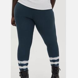 Torrid Platinum Fleece Lined Tie Dye Leggings