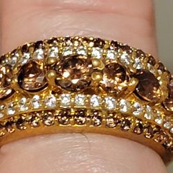 New 2ctw Champagne & White Diamond ring
