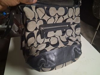 A black coach purse
