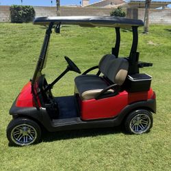 Club Car Golf Cart in Excellent Condition