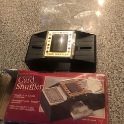 Cardinal automatic card shuffler 