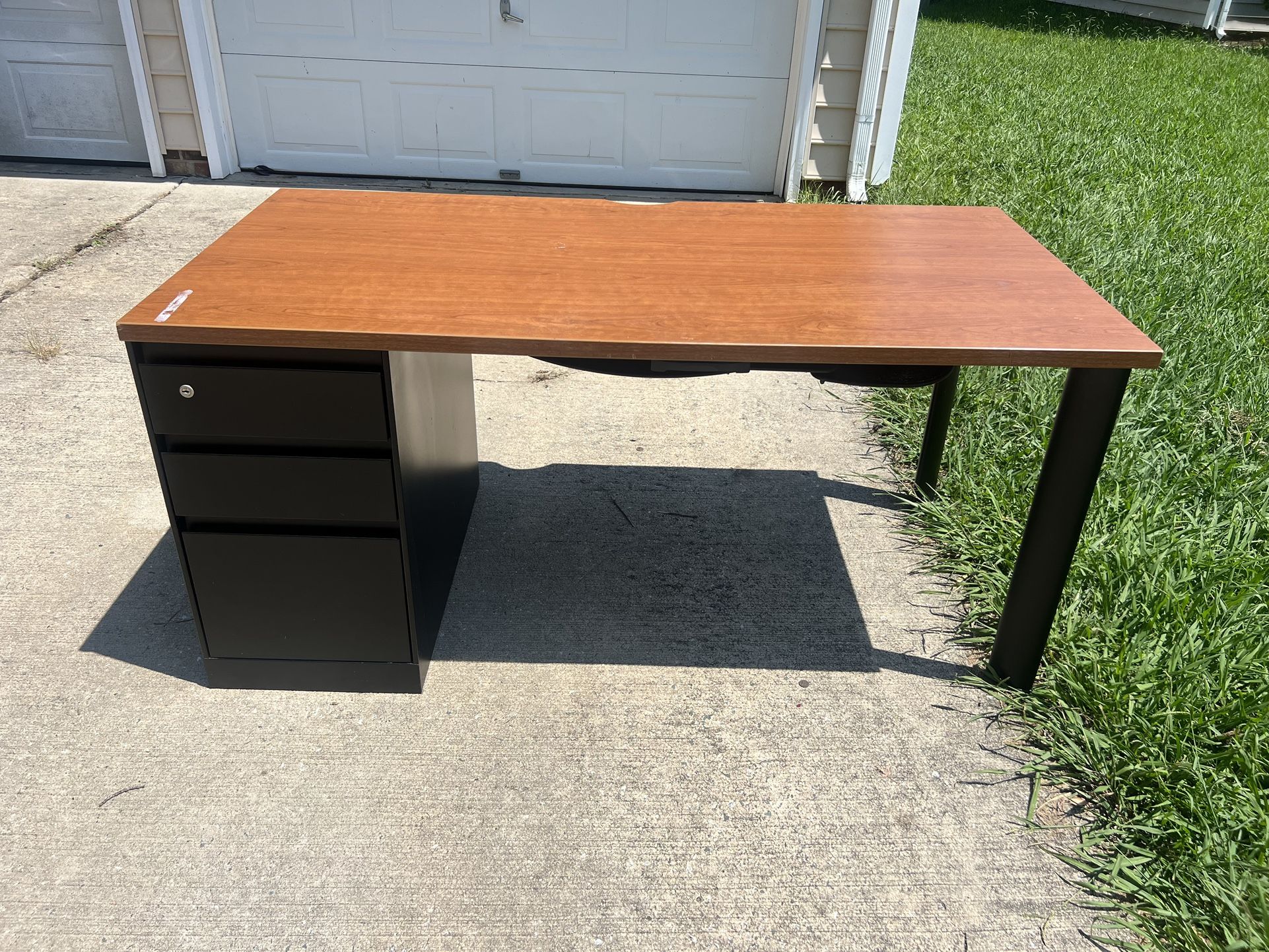 Work Desk