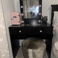 Makeup Vanity 