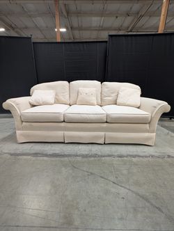HickoryCraft Three-Seater Fabric Sofa with Rolled Arms