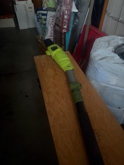 Extended Electric Chainsaw