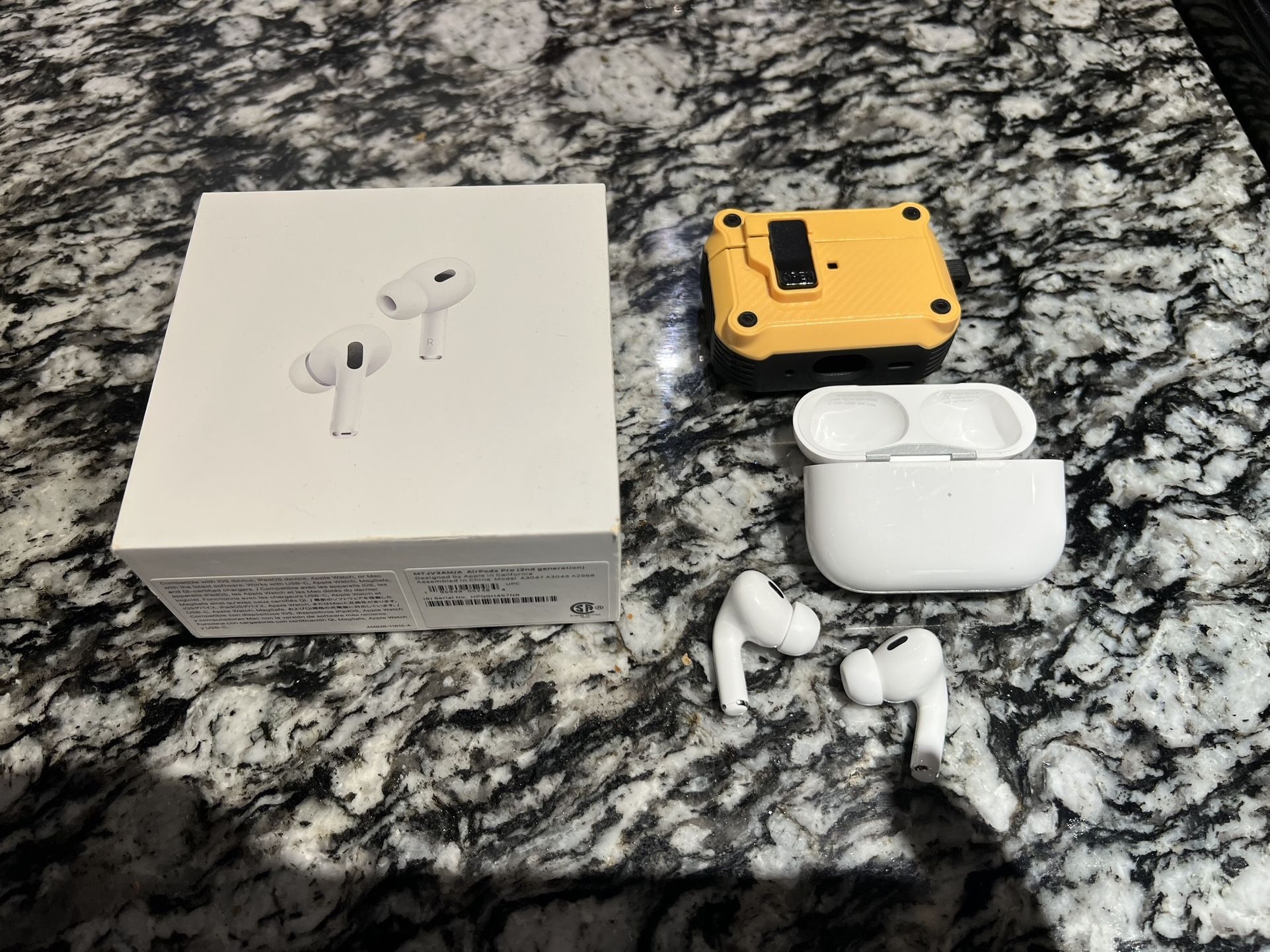 Apple AirPods Pro.