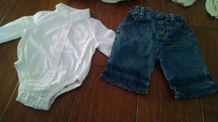 Used baby boy suit onesie 0-3 months koala baby top & arizona jeans pant