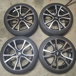 Custom"18 Wheels w/t Tires 5x112 Bolt Pattern