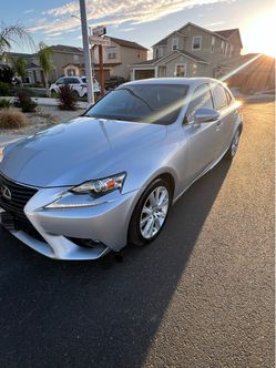2016 Lexus IS