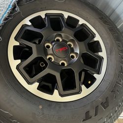 2024 TRD OFF-ROAD WHEELS 