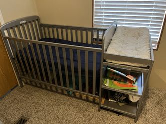 4 In 1 Full Size Crib And Changing Table 