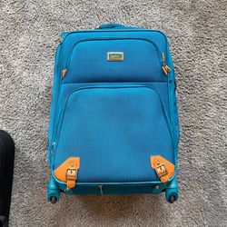 Nicole Miller XL Suitcase, Large Rolling Travel Bag