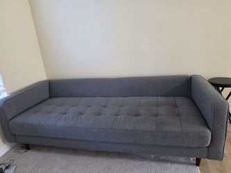 Couch good condition