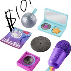 Fisher Price Mini Me Moments DJ Gift Set, Baby Sensory Learning Toys For Play, 6 Pieces