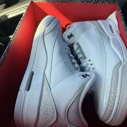 Jordan 3 Pure Money size 10.5 