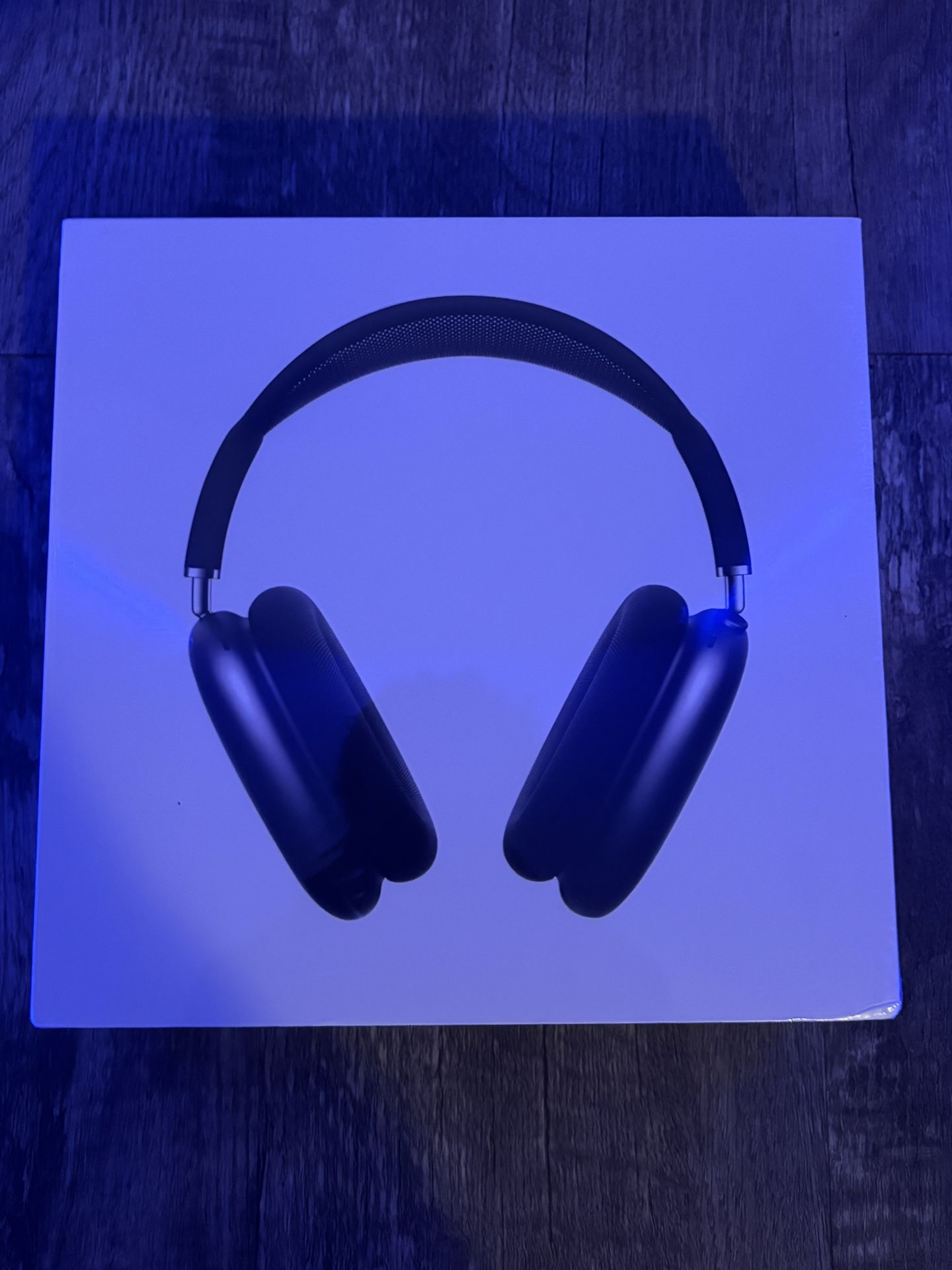 Air Pod Maxs