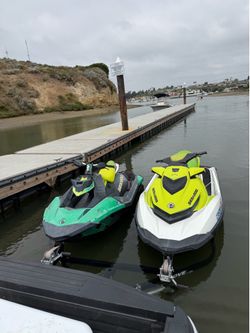 2 2019 seadoo spark (gti & trixx) low hours with trailer