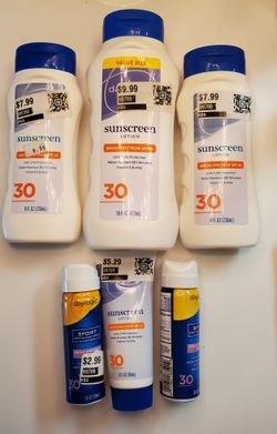 BRAND NEW Sunscreen bundle out of date See picture