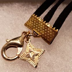  Choker Necklace 