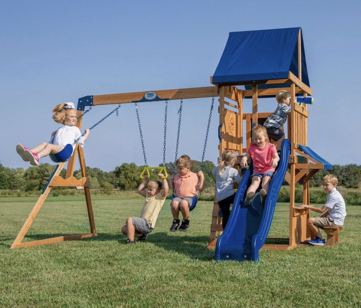 BRAND NEW DISCOVER RIVERTON SWINGSET