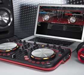 Dj / disc jockey
