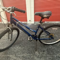 Mongoose Sauna Women’s Bike (Blue) 