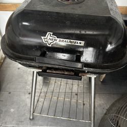 Charcoal Grill With Charcoal 