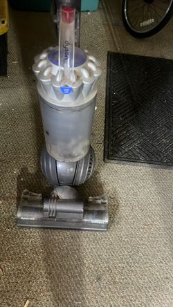 Dyson Vacuum