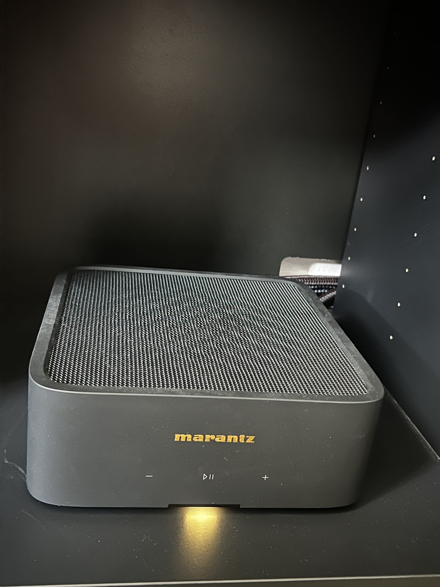 Marantz M1 Streaming Integrated Stereo Amplifier 