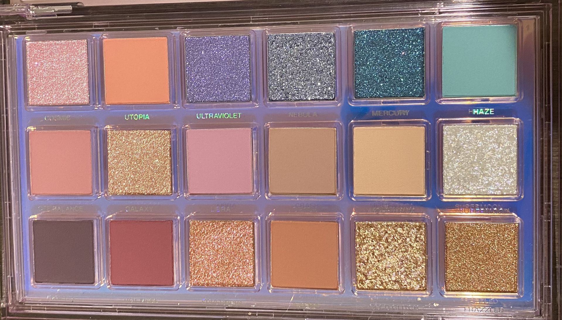 Huda beauty Mercury Retrograde Palette