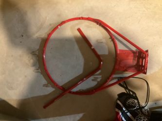 Basketball rim