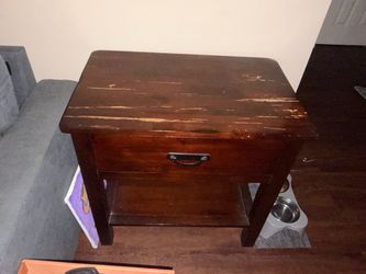 Free End Table