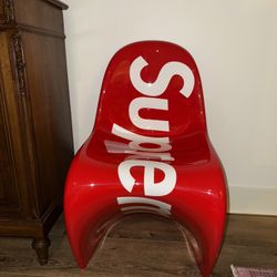 Supreme x Verner Panton Vitra Chair