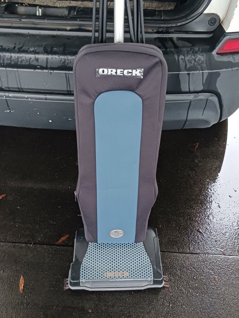 Oreck Xl Vacumm