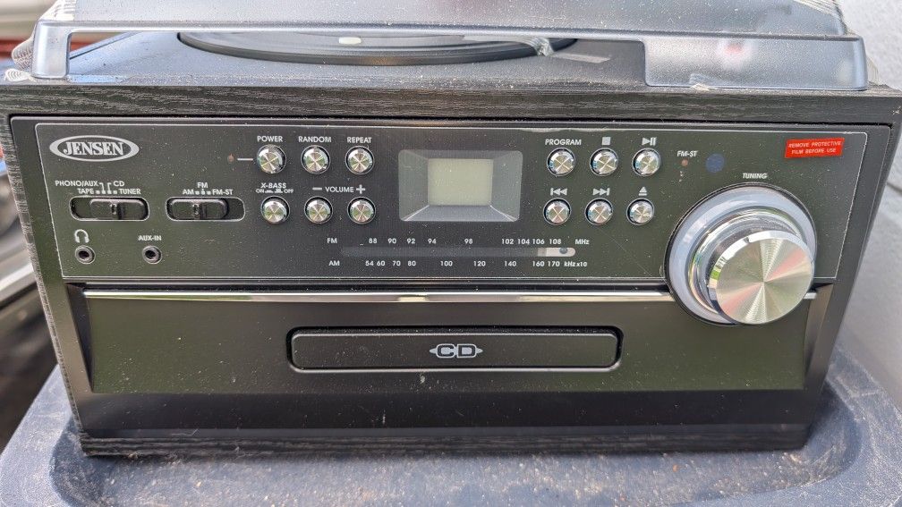 Jensen Turntable Radio CD Player 