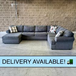 Gray U Sectional Couch Sofa from Ashley (DELIVERY AVAILABLE! 🚛)