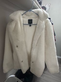 Forevery 21 fur coat!