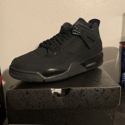 Jordan 4 Black Cat
