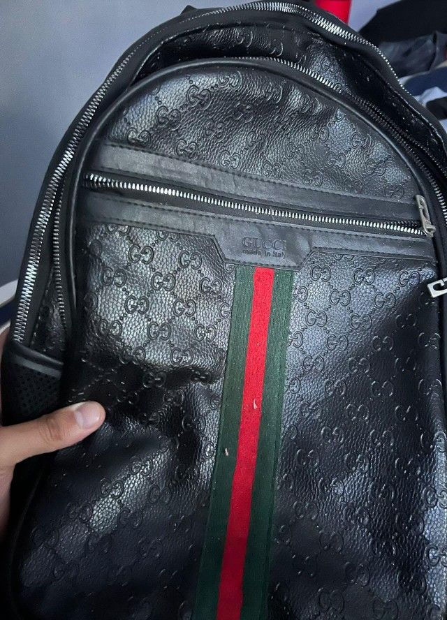  Backpack