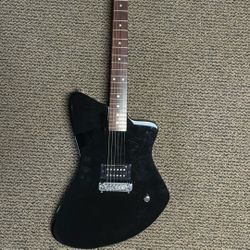 Electric Guitar / Amp / Carrying Case