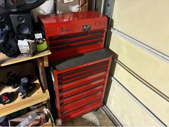 Tool boxs with keys on wheels