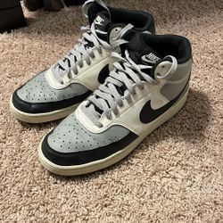 Nike Court Vision Size 9.5