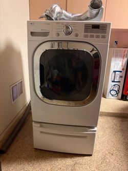 LG Electric Dryer