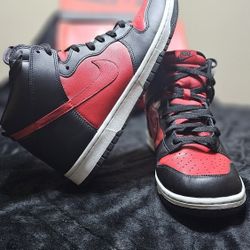 Nike SB Dunks CHICAGO BREDS