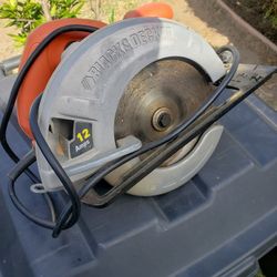 Black And Decker Saw