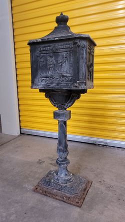 Cast Iron Vintage Mailbox