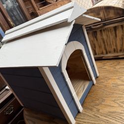 Dog House 