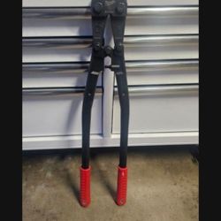 Milwaukee 30 Inch Bolt Cutters